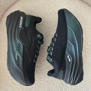 Brooks Women’s Black and Teal Running Shoes